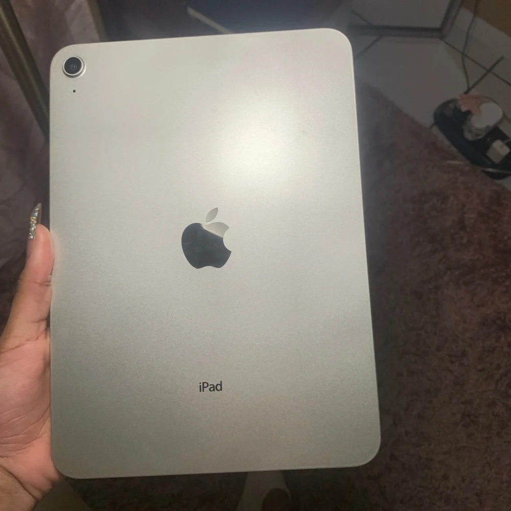 iPad Simulator- Silver